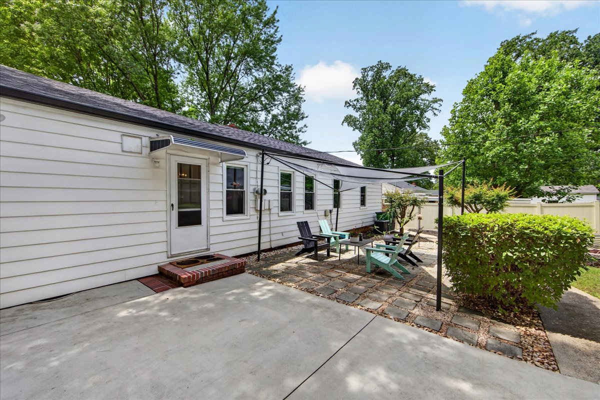 2225 Ashley Road Charlotte, NC 28208 - Photo 34 of 42