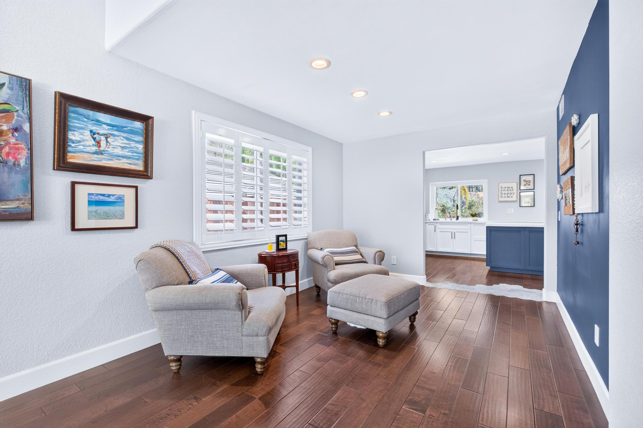 14456 Maplewood Street Poway, CA 92064 - Photo 4 of 9