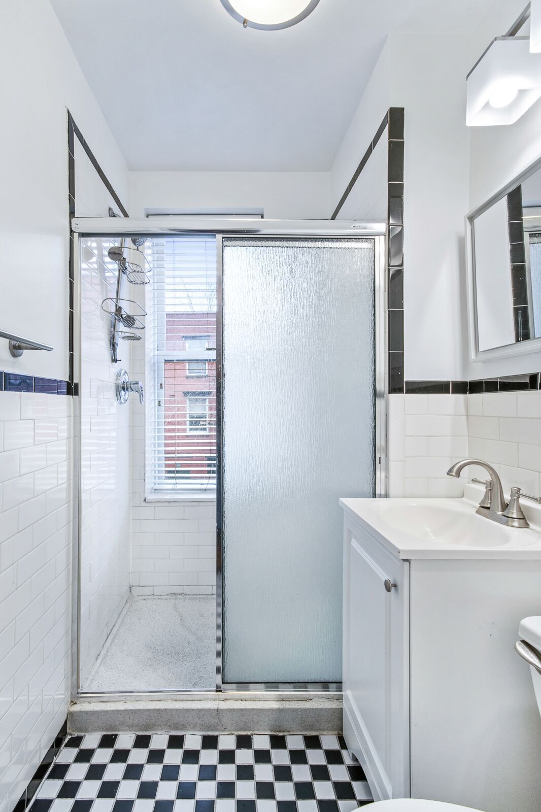 92 Perry Street, Unit 3 Manhattan, NY 10014 - Photo 4 of 6