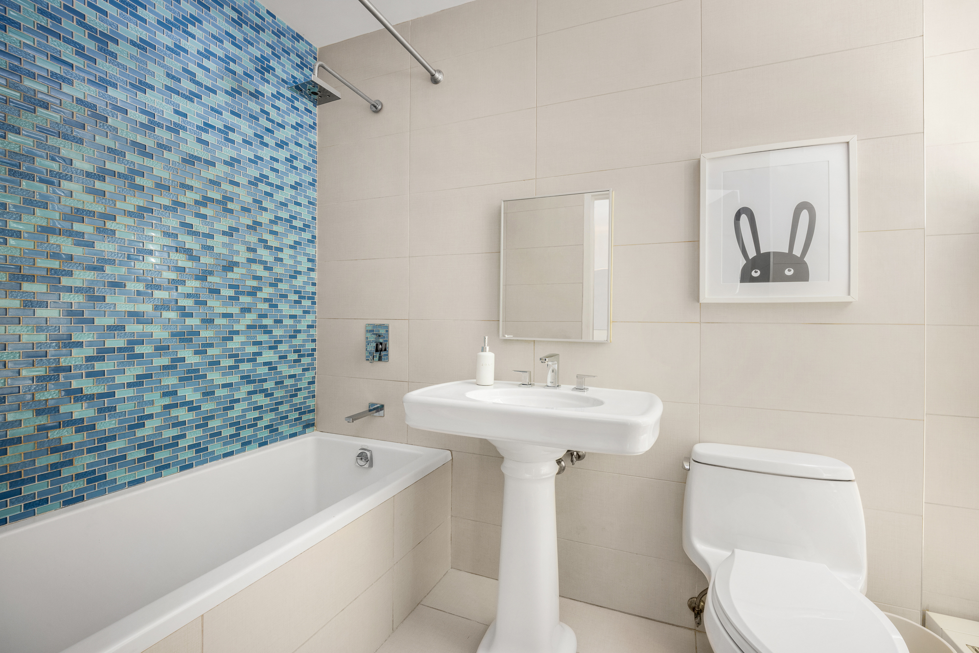 22 Renwick Street, Unit 1A Manhattan, NY 10013 - Photo 19 of 21