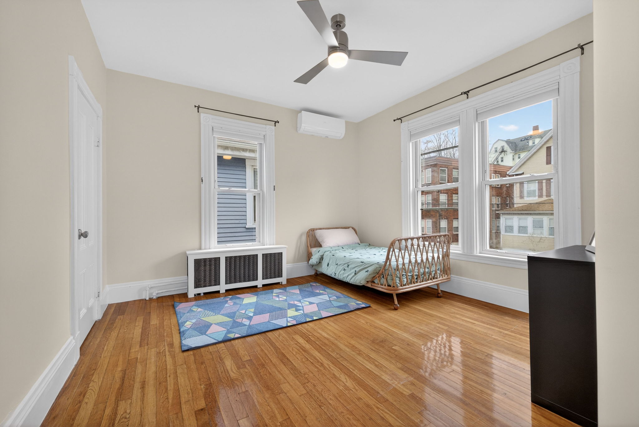 146 Poplar Street Boston, MA 02131 - Photo 12 of 35
