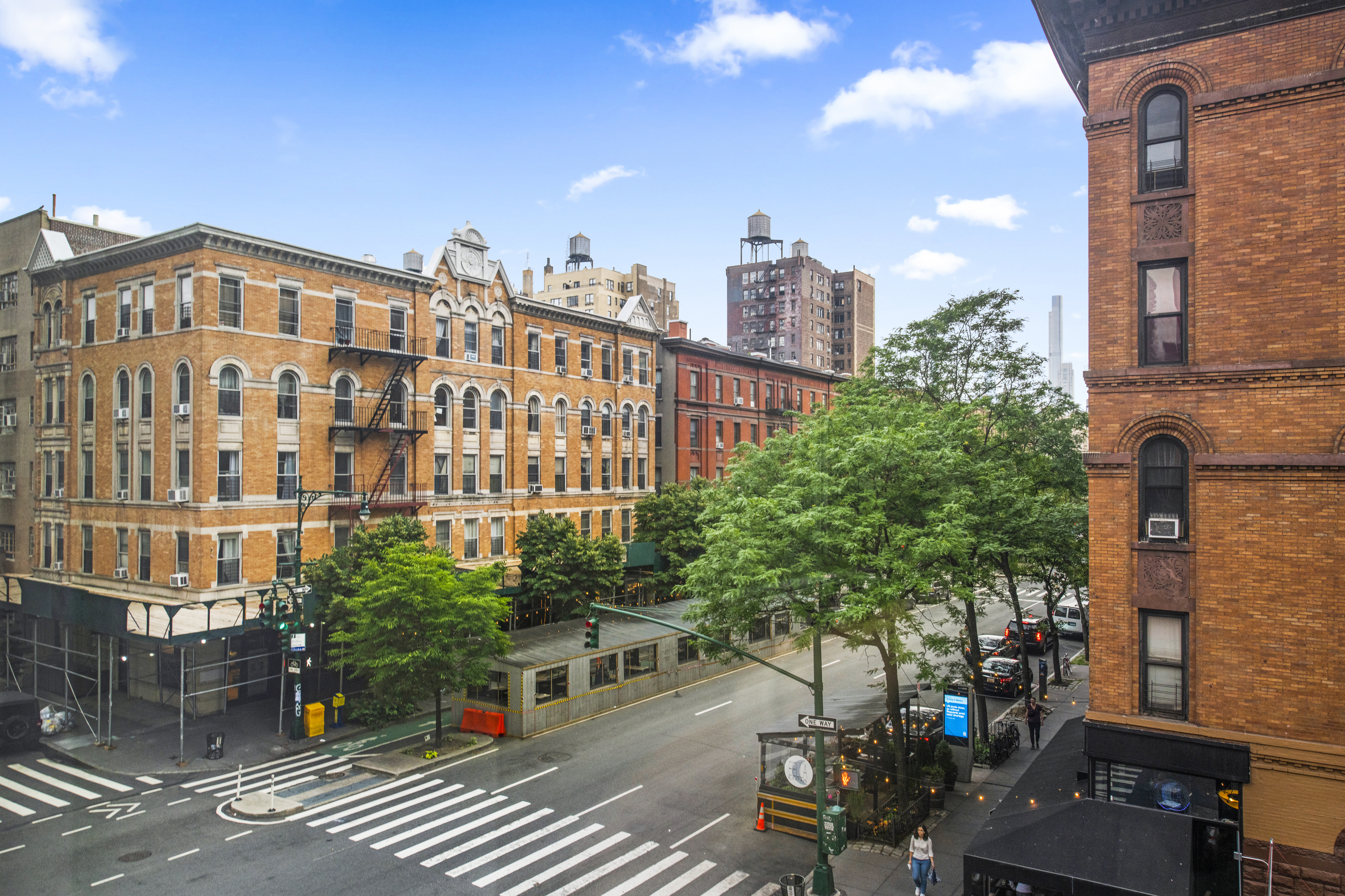 100 West 89th Street, Unit 3E Manhattan, NY 10024 - Photo 18 of 19 a view of a city with tall buildings