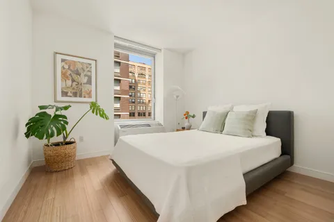 $1,795,000 | 303 East 33rd Street, Unit 7N | Kips Bay