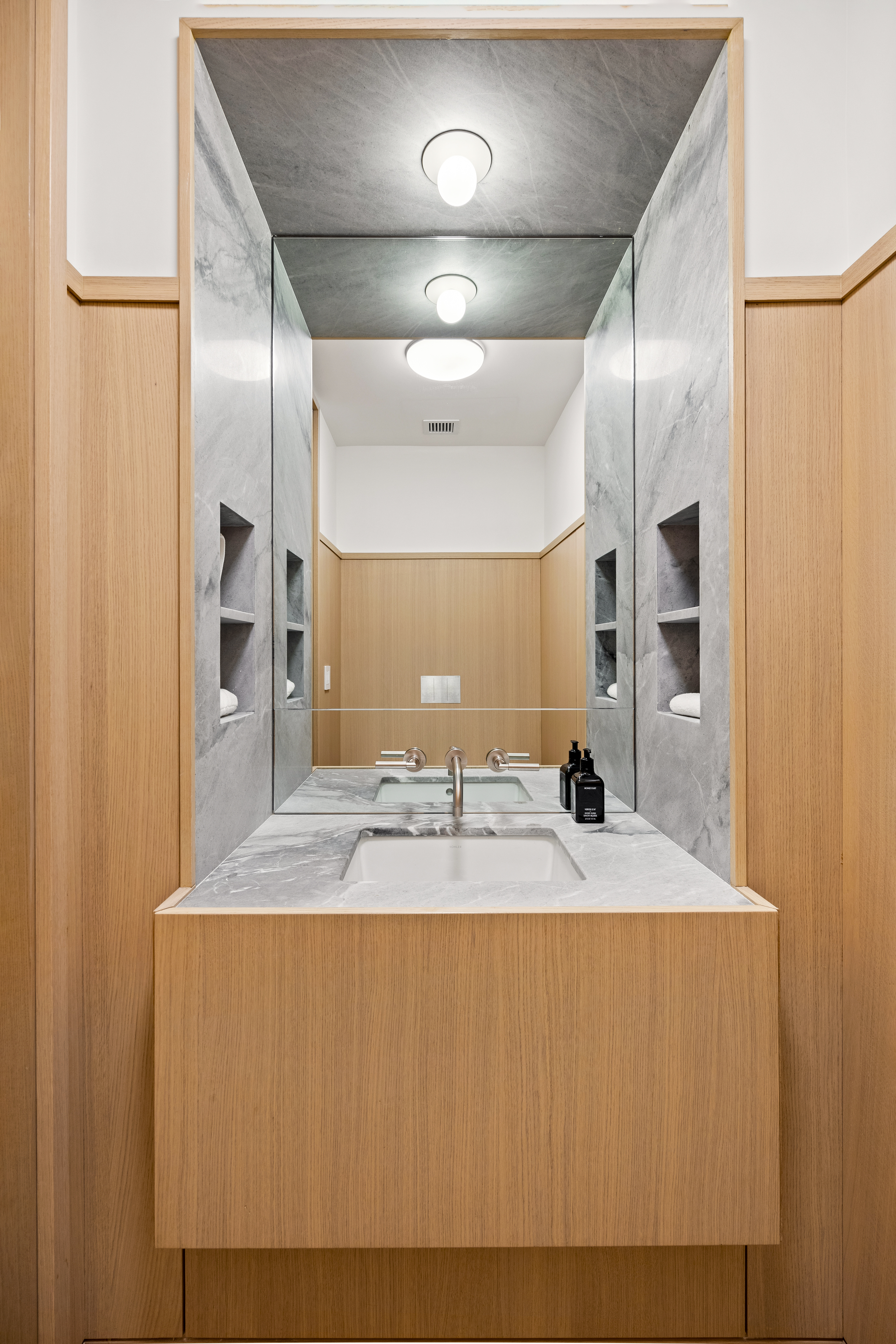 67 Vestry Street, Unit 7S Manhattan, NY 10013 - Photo 8 of 26