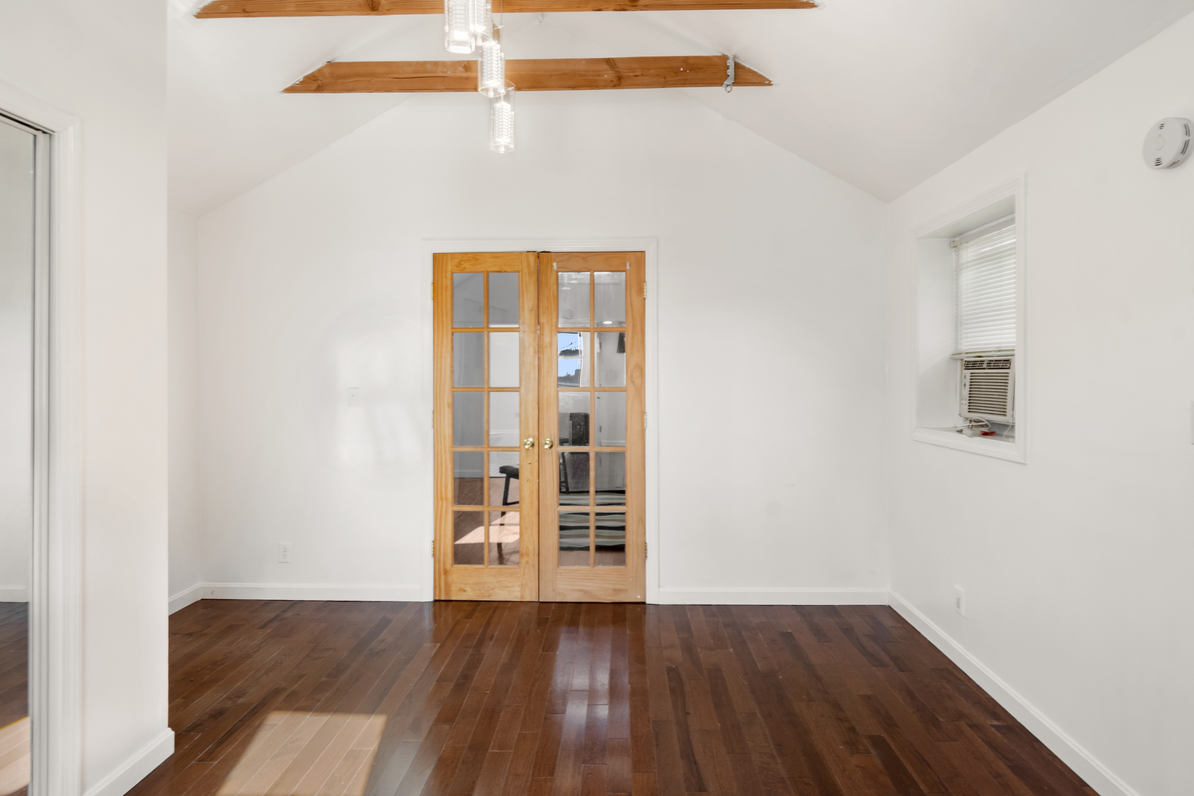 6 Schuyler Terrace Bronx, NY 10465 - Photo 12 of 27