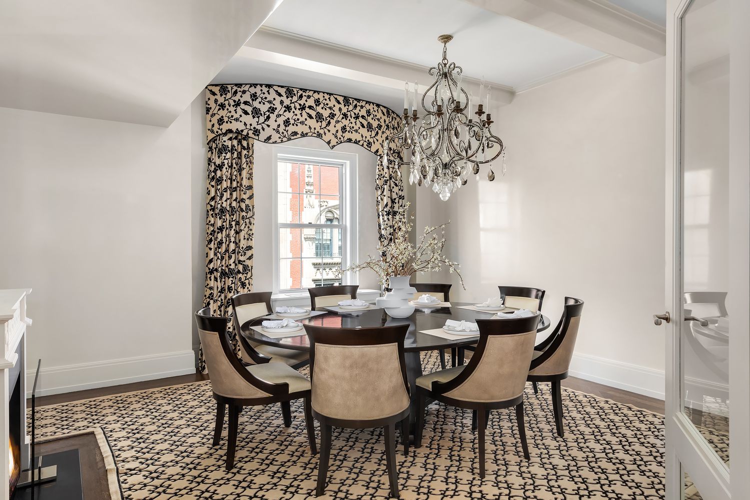 $15,950,000 | 40 East 66th Street, Unit 12B | Lenox Hill