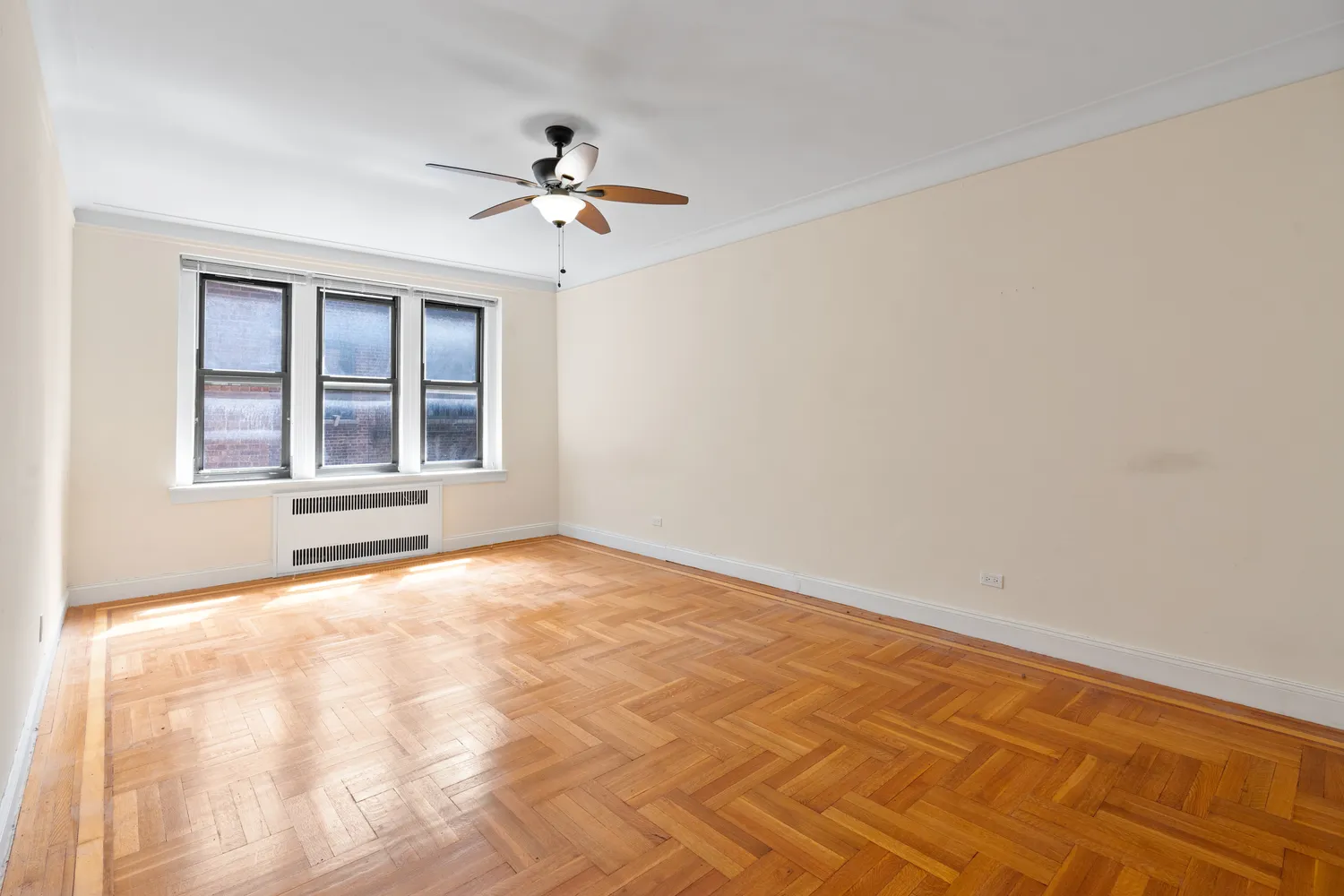 41-09 41st Street, Unit 5C Queens, NY 11104 - Photo 6 of 13