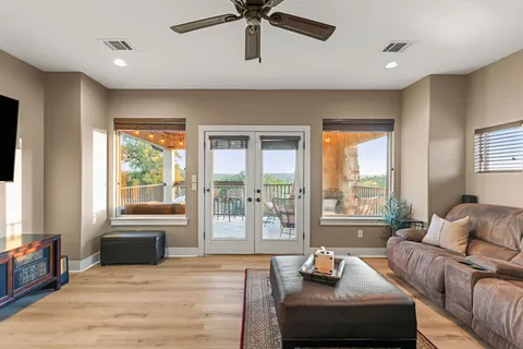 $1,285,000 | 309 Hacienda Place, Dripping Springs, TX 78620