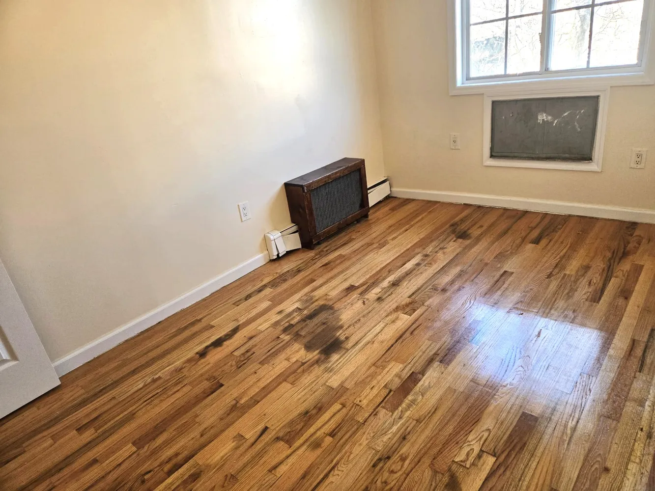 $3,000 | 332 Herzl Street, Unit 3 | Brownsville