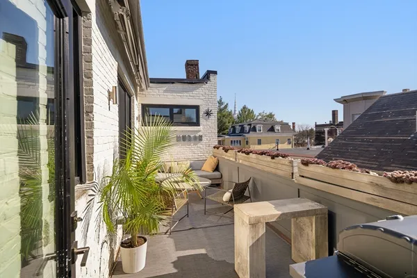 $10,500,000 | 148 Huron Avenue, Cambridge, MA 02138