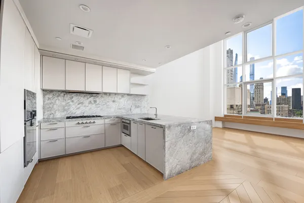 $4,495,000 | 1059 3rd Avenue, Unit 21B | Lenox Hill