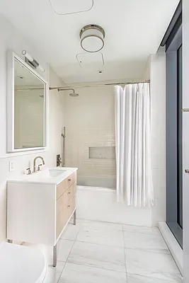 $3,750,000 | 180 6th Avenue, Unit 5A | SoHo