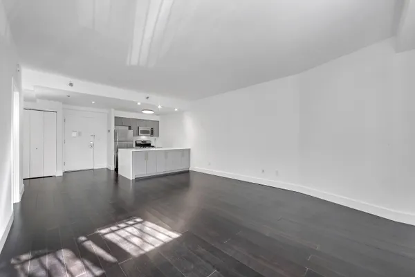 $850,000 | 516 West 47th Street, Unit S1B | Hell's Kitchen