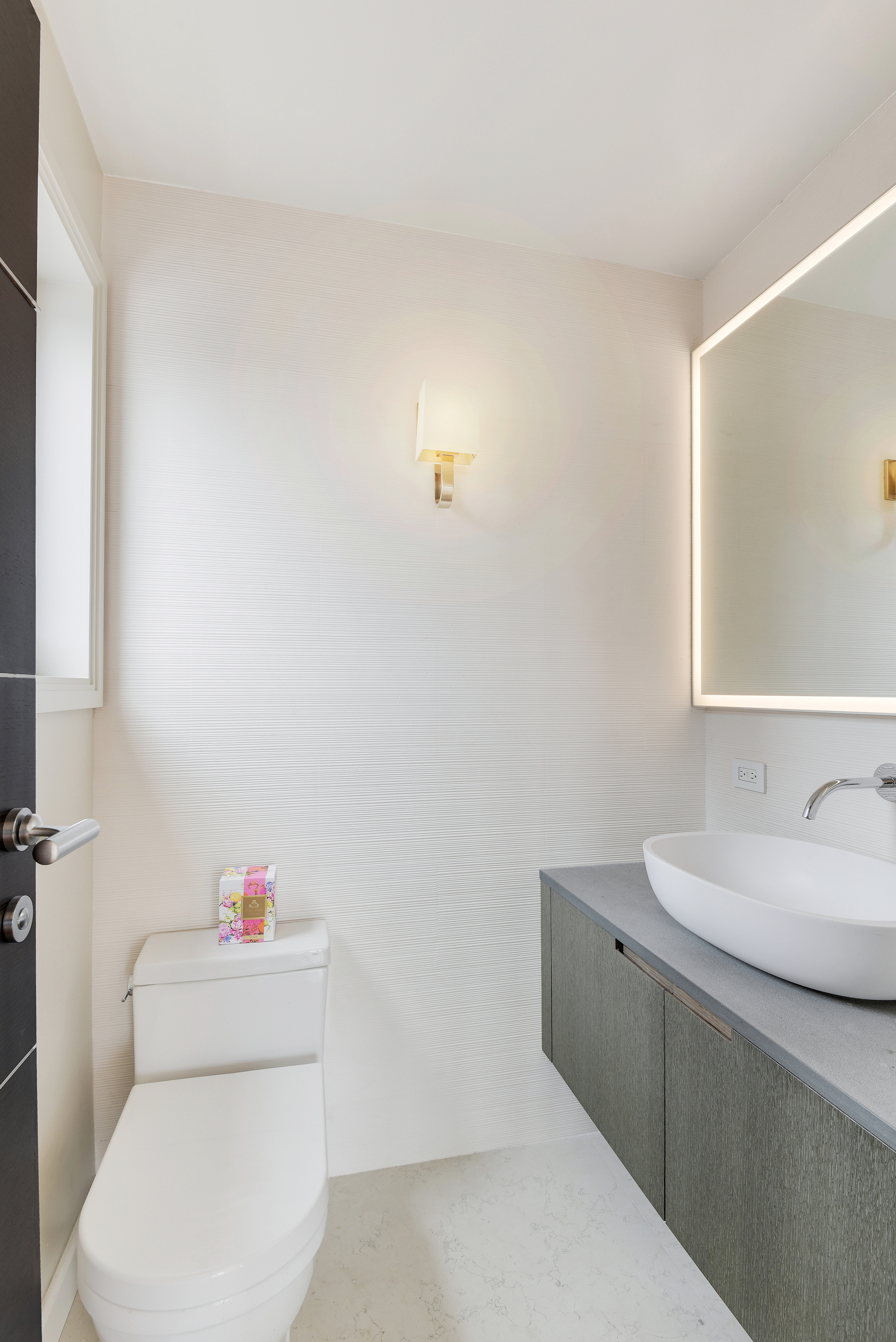 200 Central Park South, Unit 35A Manhattan, NY 10019 - Photo 23 of 27