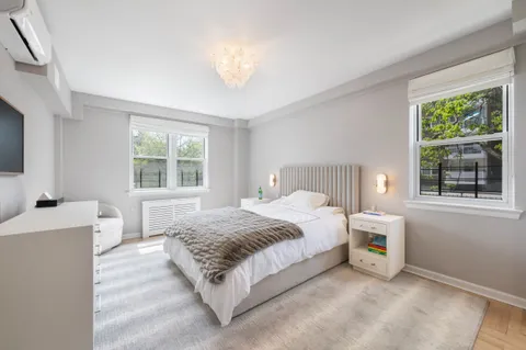 $1,800,000 | 3725 Henry Hudson Parkway West, Unit 3DE | Riverdale
