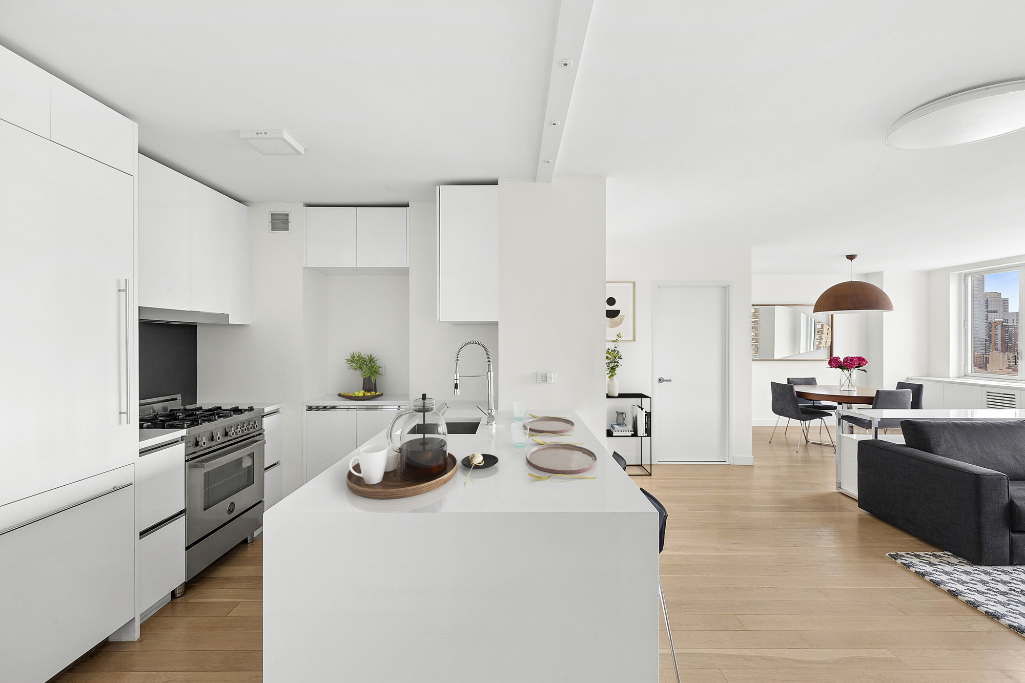 301 West 53rd Street, Unit 18A Manhattan, NY 10019 - Photo 6 of 14
