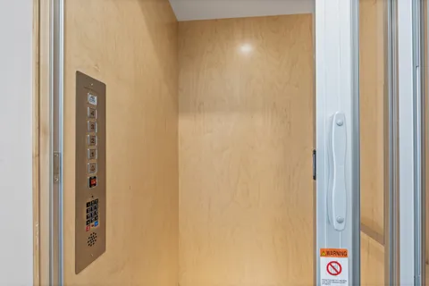 $3,950,000 | 422 South Ocean Drive, Hutchinson Island, FL 34949