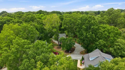 $785,000 | Twisted Maple Lane, Hillsborough, NC 27278