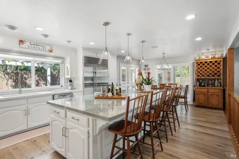 $1,150,000 | 1560 Crane Terrace, Ukiah, CA 95482