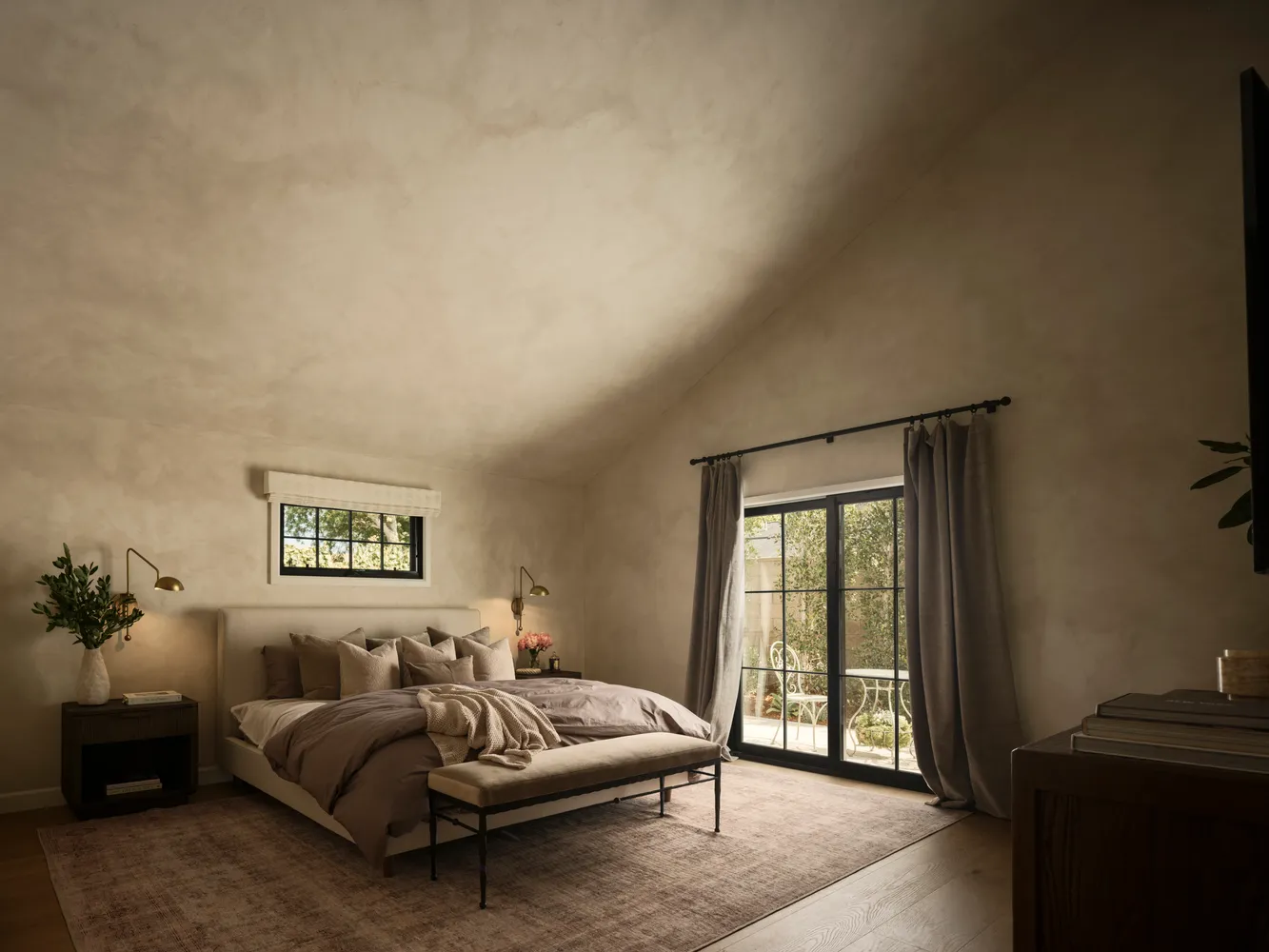 $5,000,000 | 8901 Nottingham Place, La Jolla, CA 92037