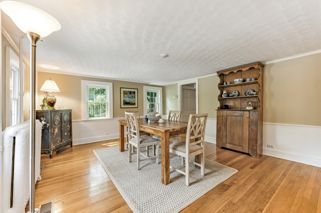 38 Berkeley Street Reading, MA 01867 - Photo 32 of 50