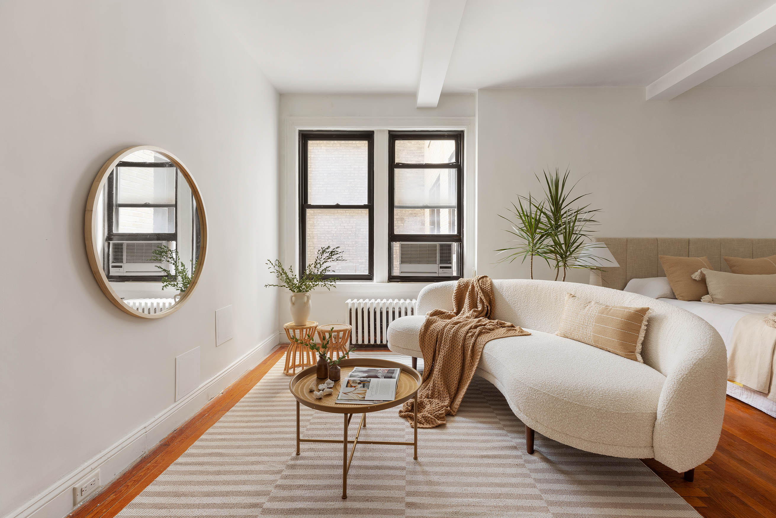 135 Eastern Parkway, Unit 2C Brooklyn, NY 11238 - Photo 2 of 12