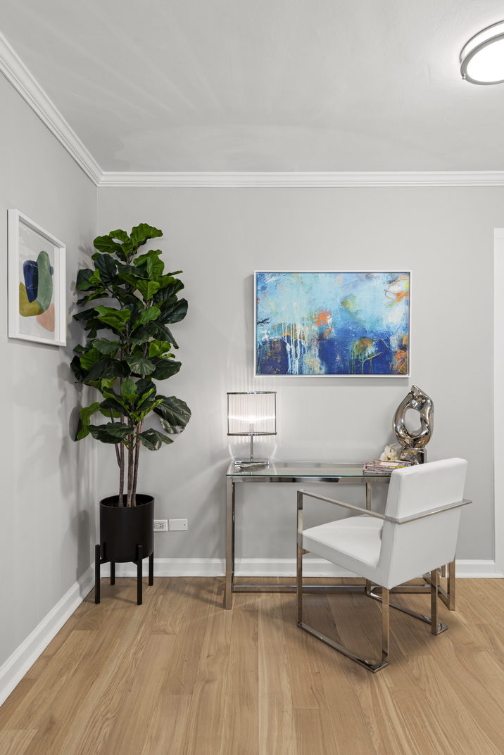 301 East 69th Street, Unit 2D Manhattan, NY 10021 - Photo 8 of 13