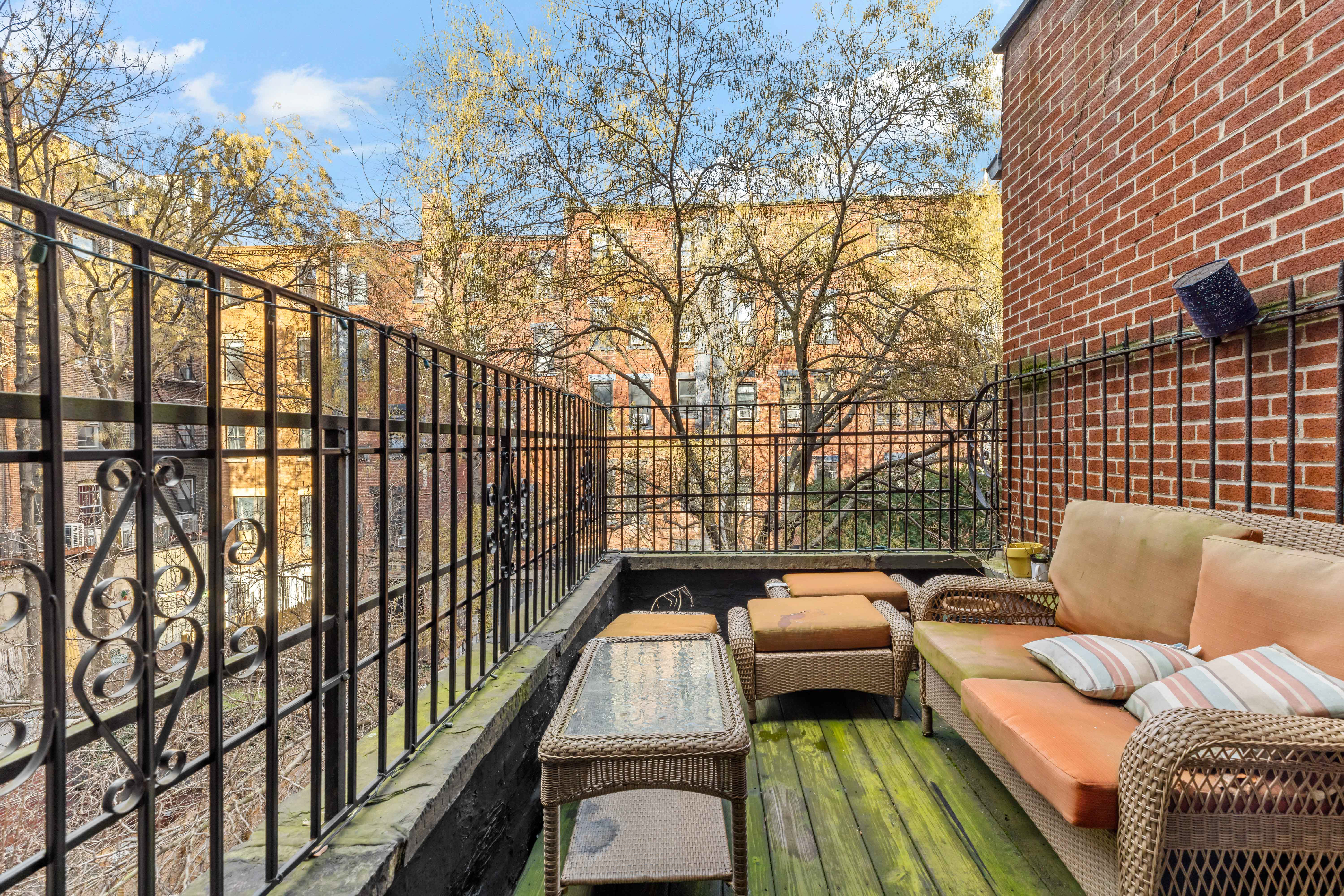 65 West 83rd Street Manhattan, NY 10024 - Photo 4 of 11