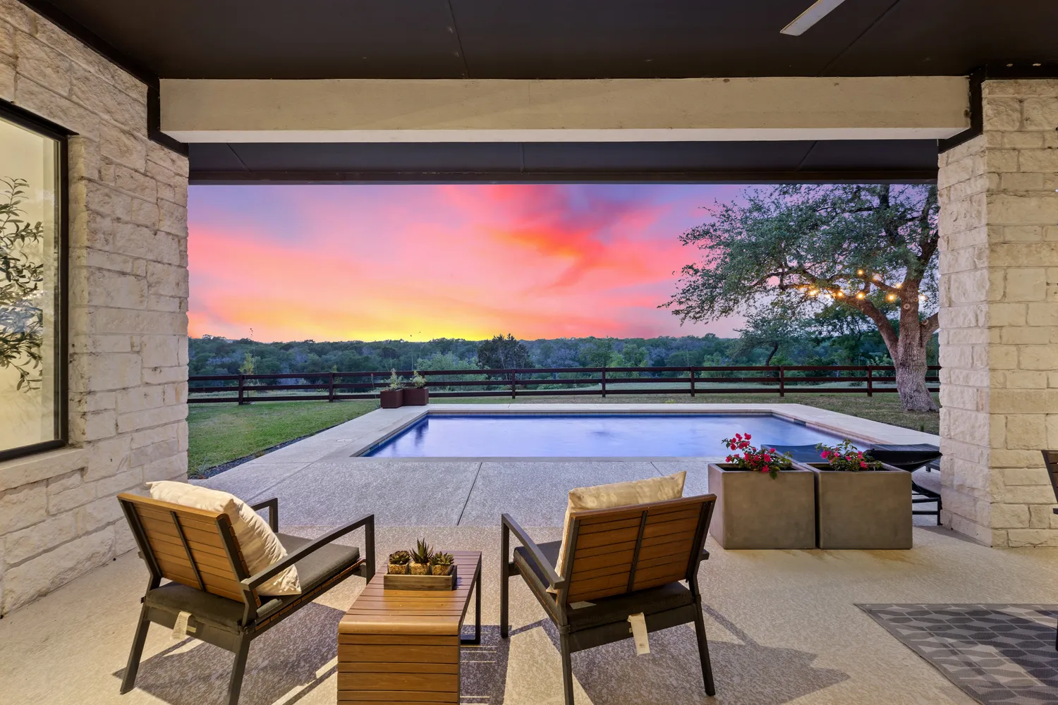 $1,875,000 | 3921 County Road 258, Liberty Hill, TX 78642