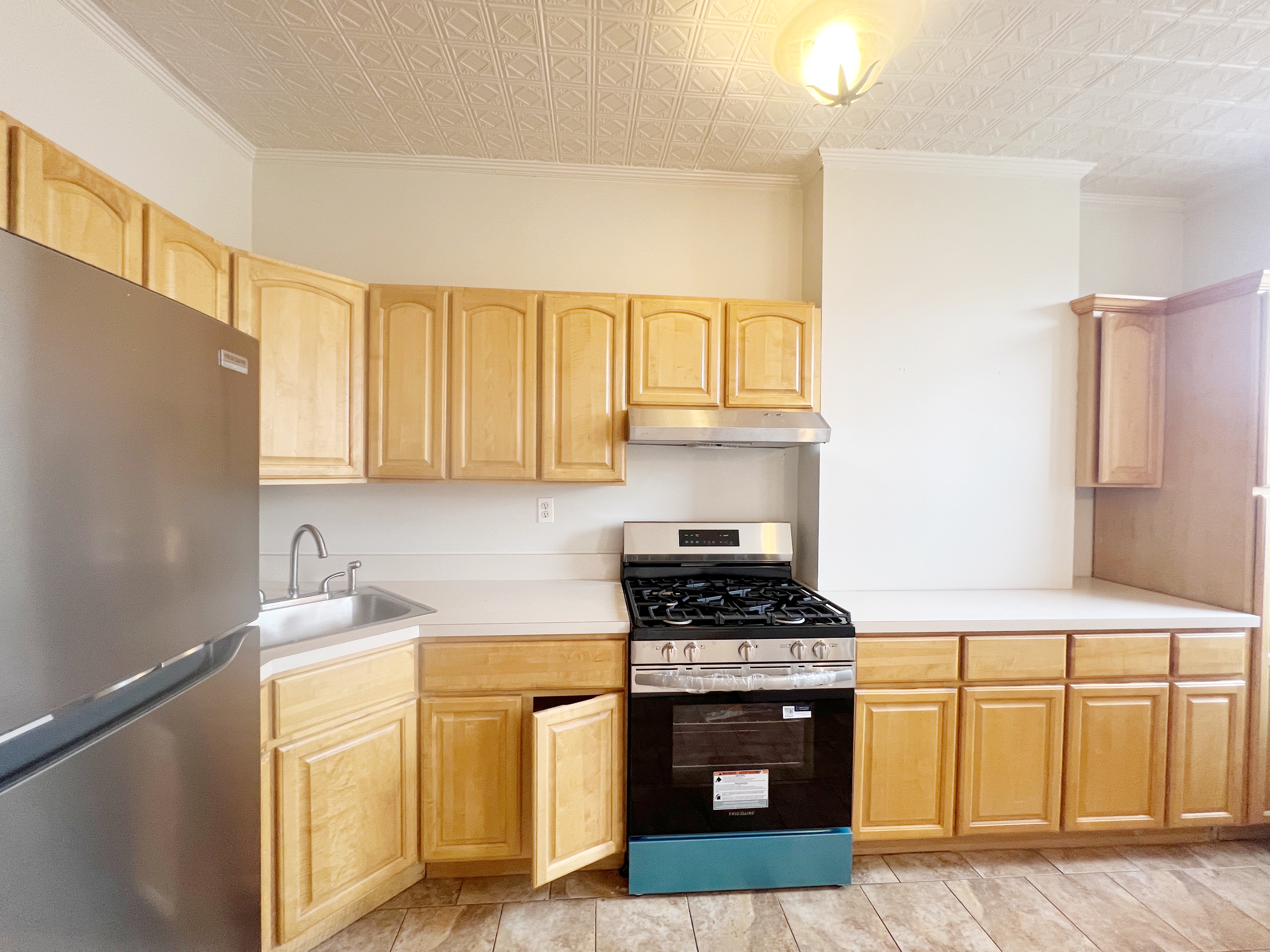17-14 Menahan Street, Unit 3 Queens, NY 11385 - Photo 12 of 13