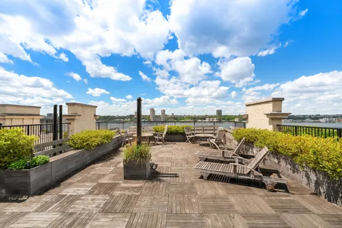 $2,800,000 | 67 Riverside Drive, Unit 2AD | Upper West Side