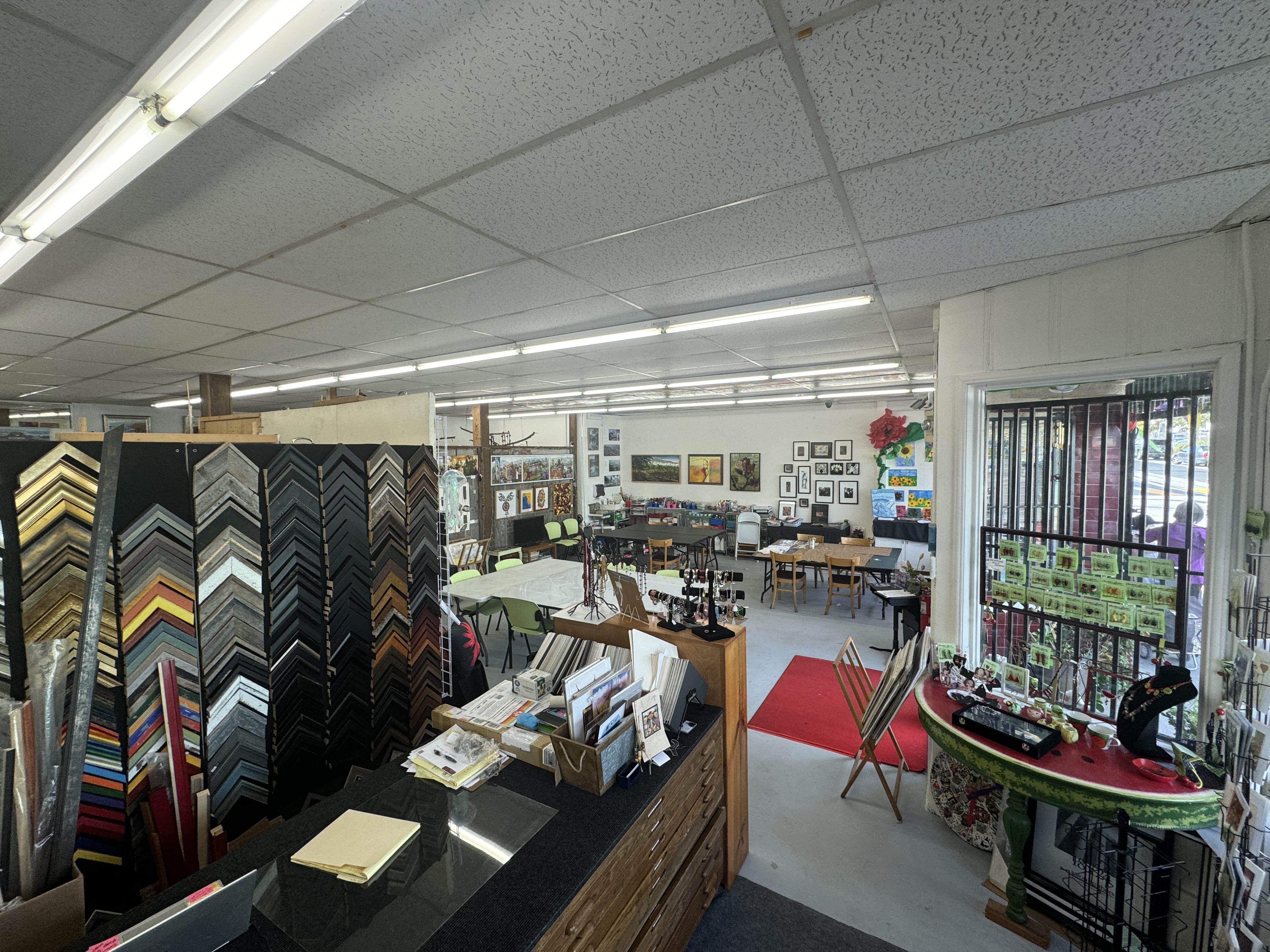 153 Bacon Street San Francisco, CA 94134 - Photo 10 of 26 a outdoor space with lots of furniture and plants