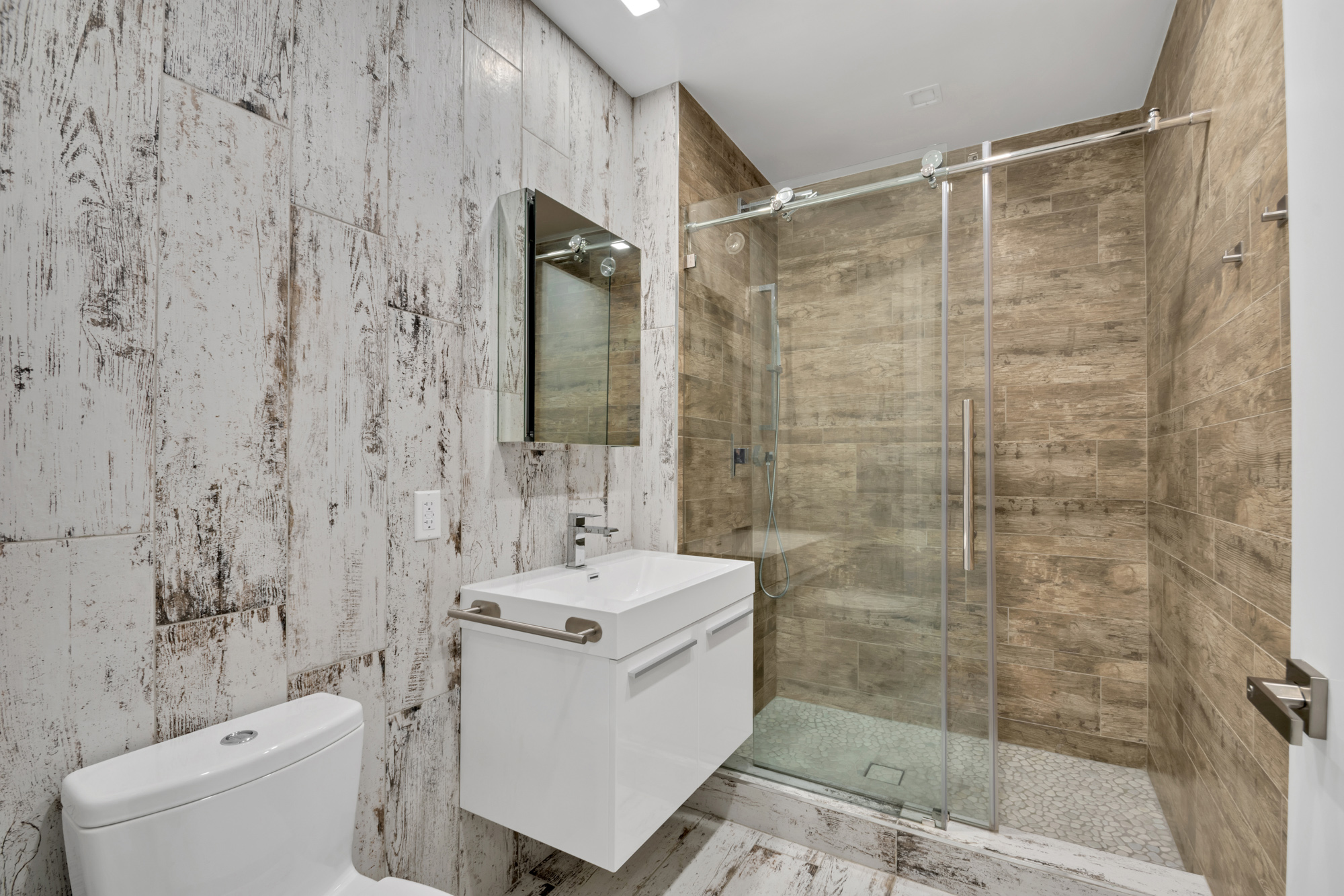 245 East 53rd Street, Unit 2 Manhattan, NY 10022 - Photo 14 of 19