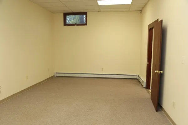 $2,063 | 403 Skillman Road, Skillman, NJ 08558