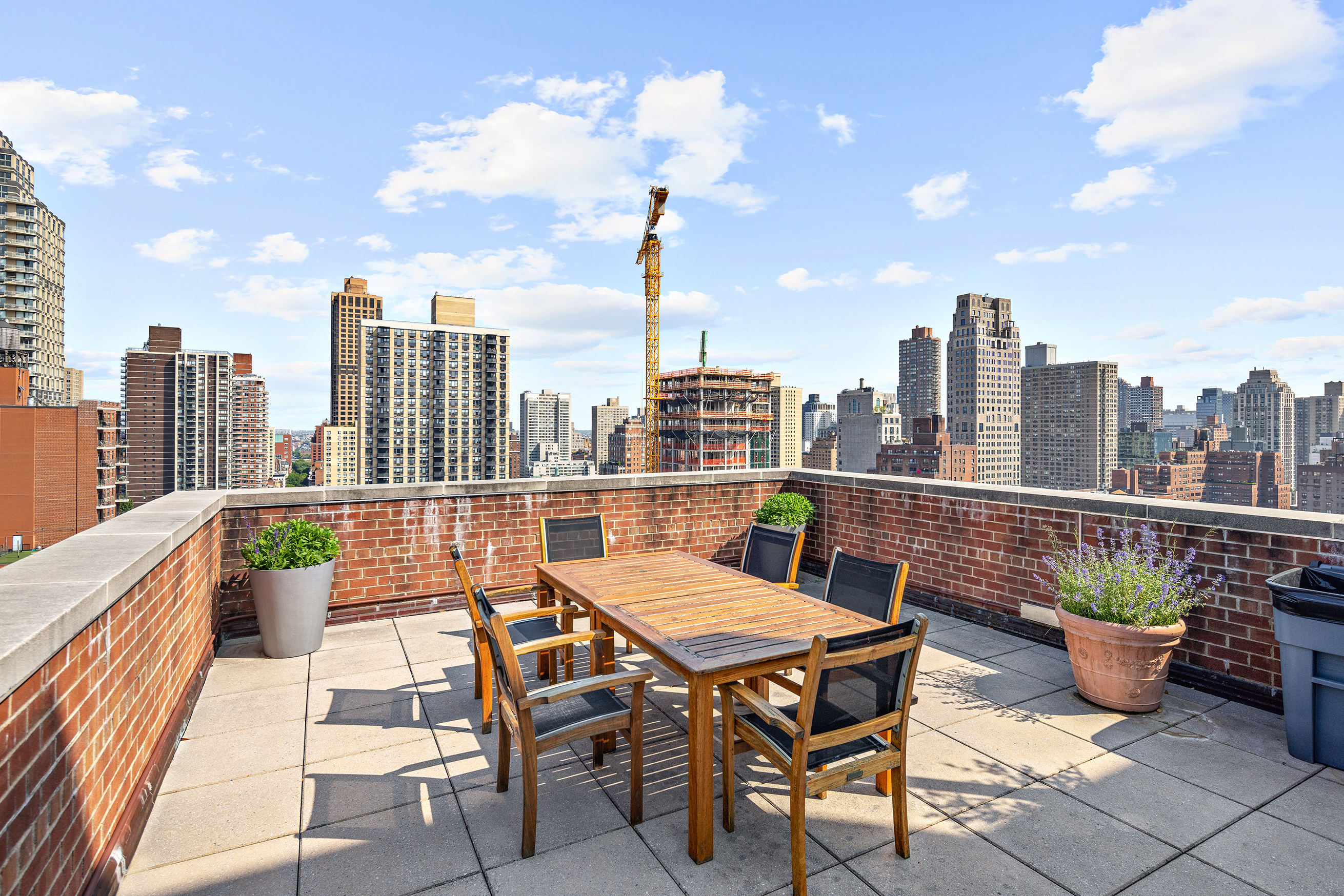 200 East 84th Street, Unit 12A Manhattan, NY 10028 - Photo 10 of 12