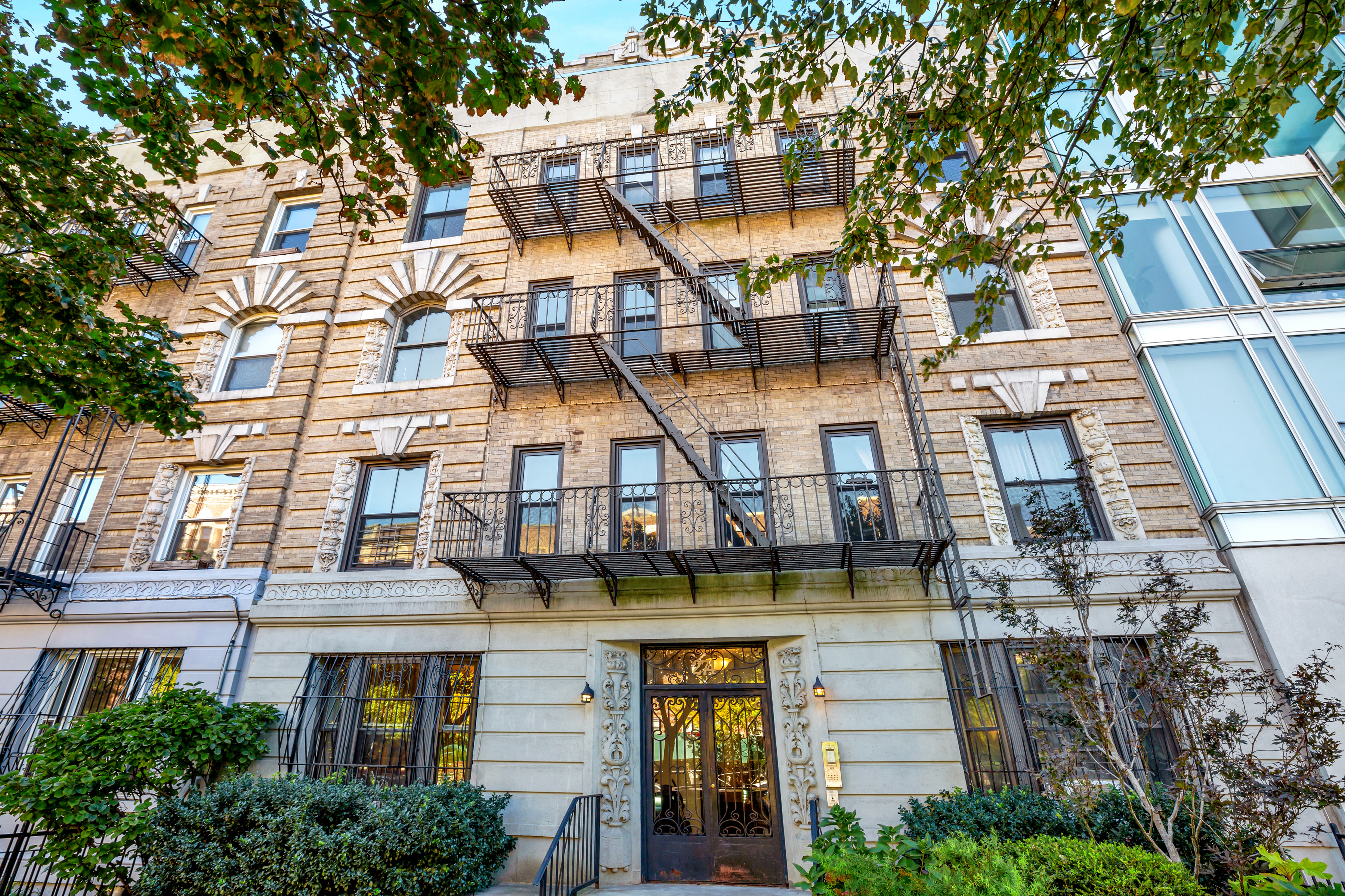 274 St Johns Place, Unit 2A Brooklyn, NY 11238 - Photo 7 of 8