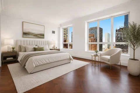 $3,150,000 | 351 East 51st Street, Unit PH5C | Midtown East