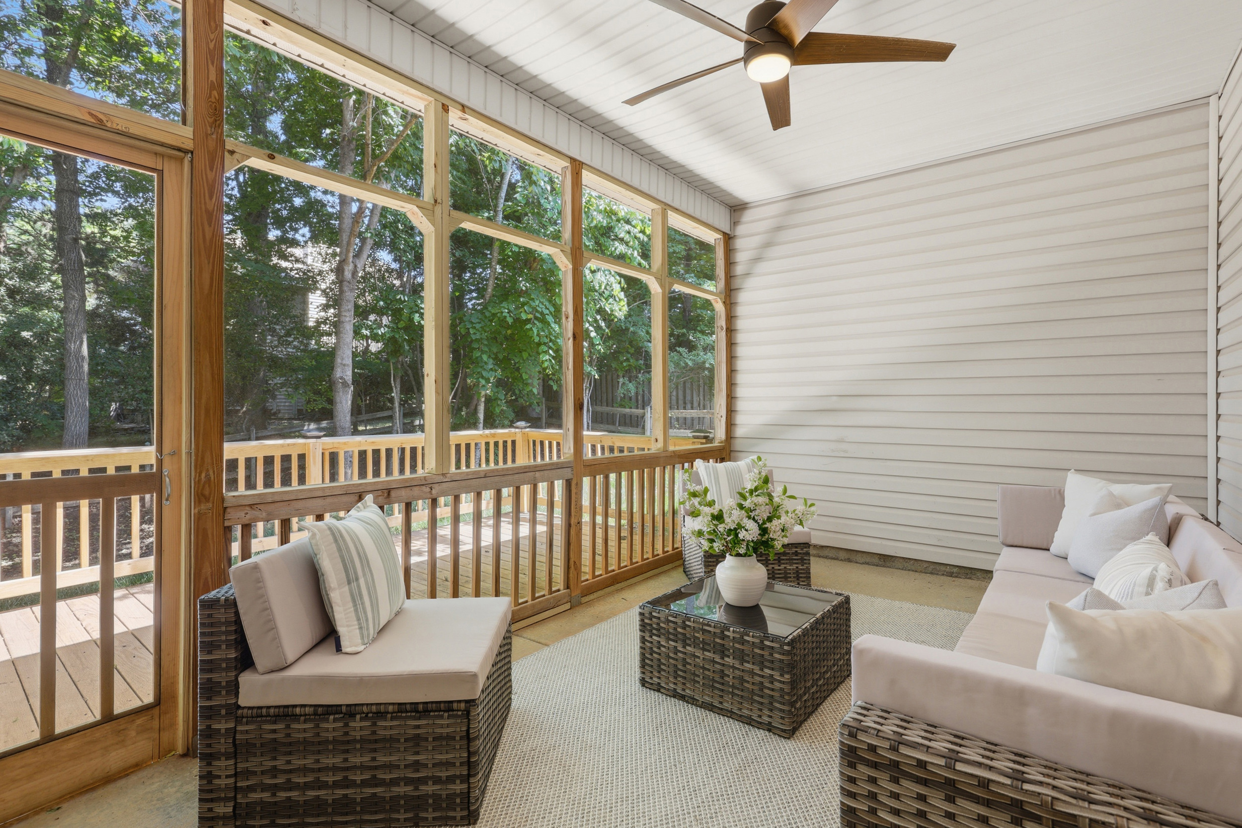 2454 Carmathen Road Charlotte, NC 28269 - Photo 29 of 41