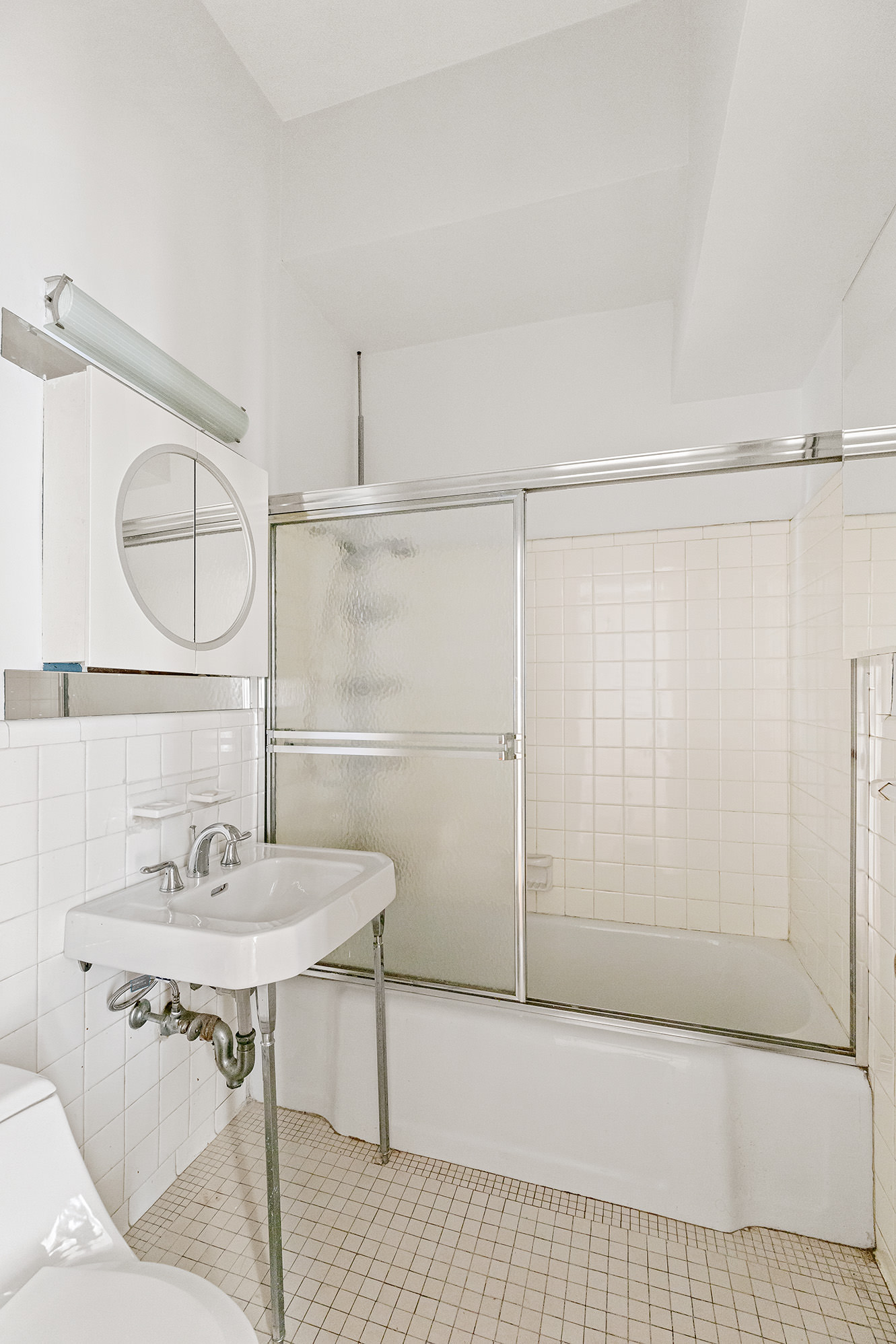 11 Riverside Drive, Unit 17WE Manhattan, NY 10023 - Photo 5 of 7