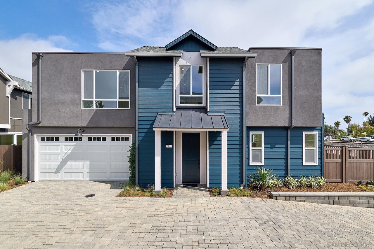 561 North Vulcan Avenue Encinitas, CA 92024 - Photo 27 of 35