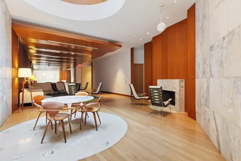 $2,650,000 | 122 Greenwich Avenue, Unit 6 | West Village