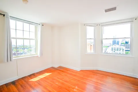 $249,000 | 2135 Walnut Street, Unit 1003, Philadelphia, PA 19103