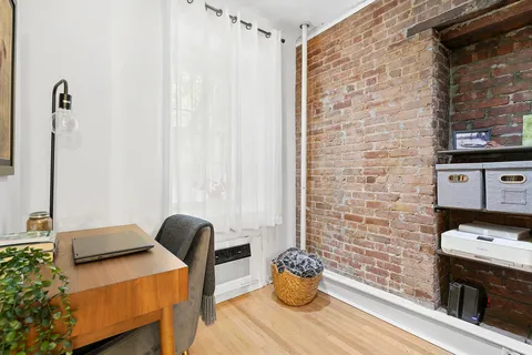 $825,000 | 59 West 88th Street, Unit BF | Upper West Side