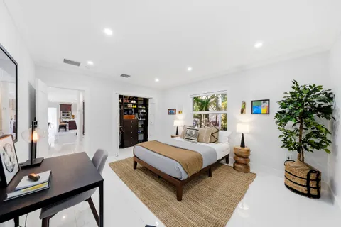 $1,725,000 | 1133 Northeast 88th Street, Miami, FL 33138