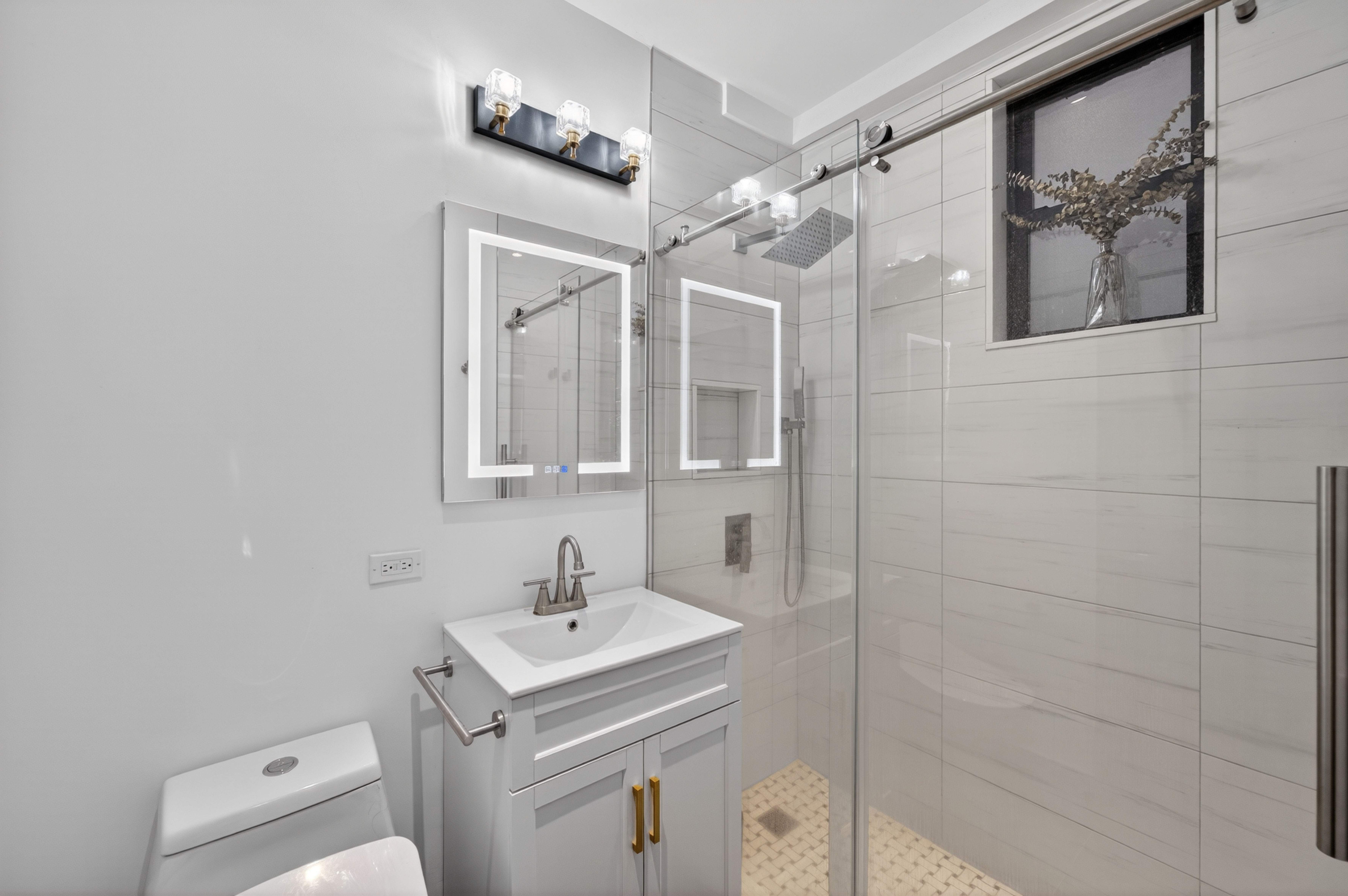 330 3rd Avenue, Unit 1K Manhattan, NY 10010 - Photo 5 of 10