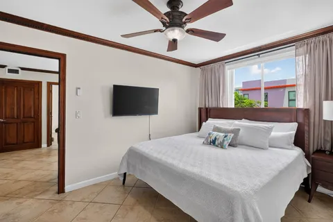 $305,000 | 1060 Northwest 7th Street, Unit 205, Miami, FL 33136