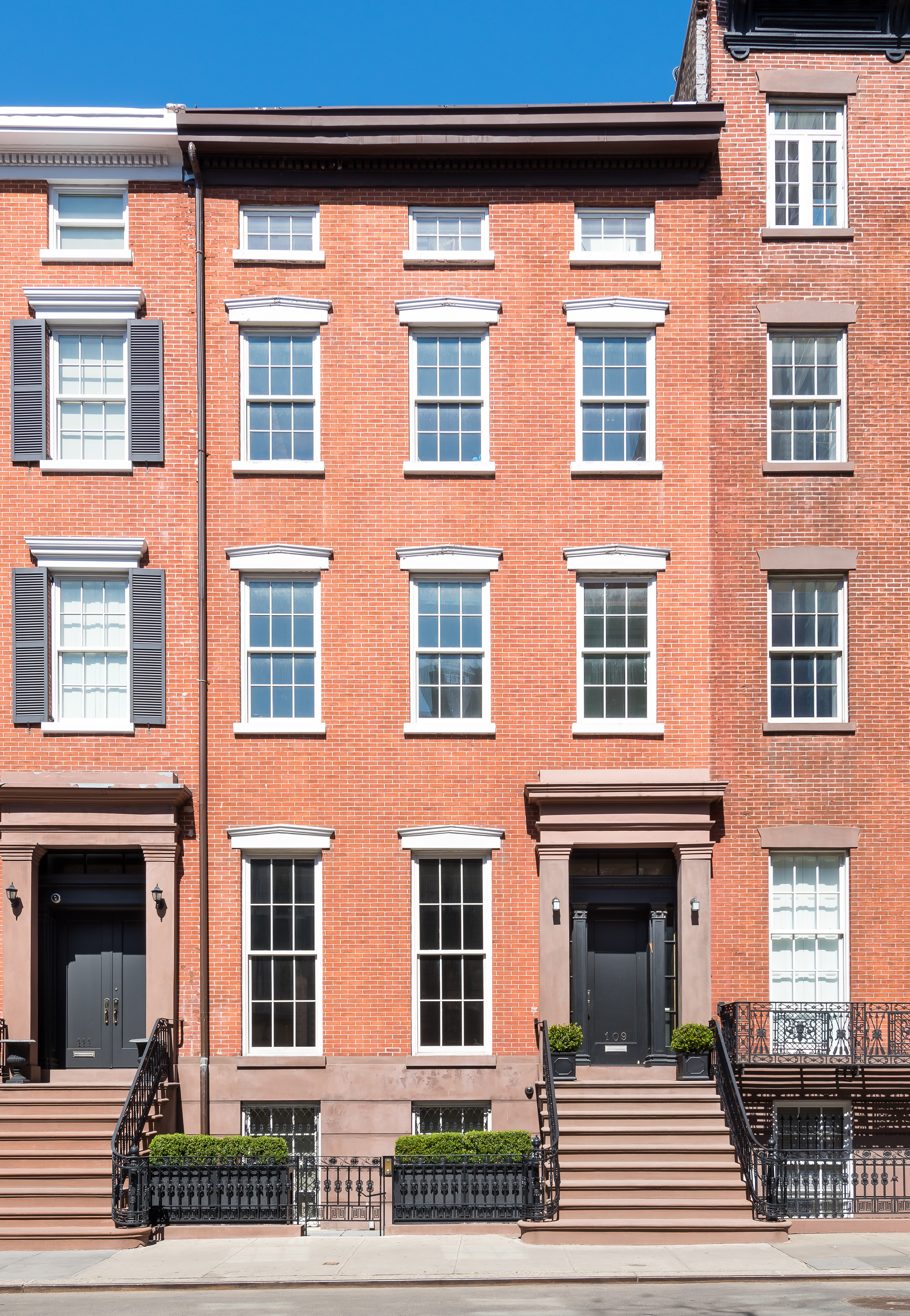 109 Waverly Place Manhattan, NY 10011 - Photo 3 of 19