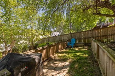 $575,000 | 4013 Davis Place Northwest, Unit Undisclosed, Washington, DC 20007