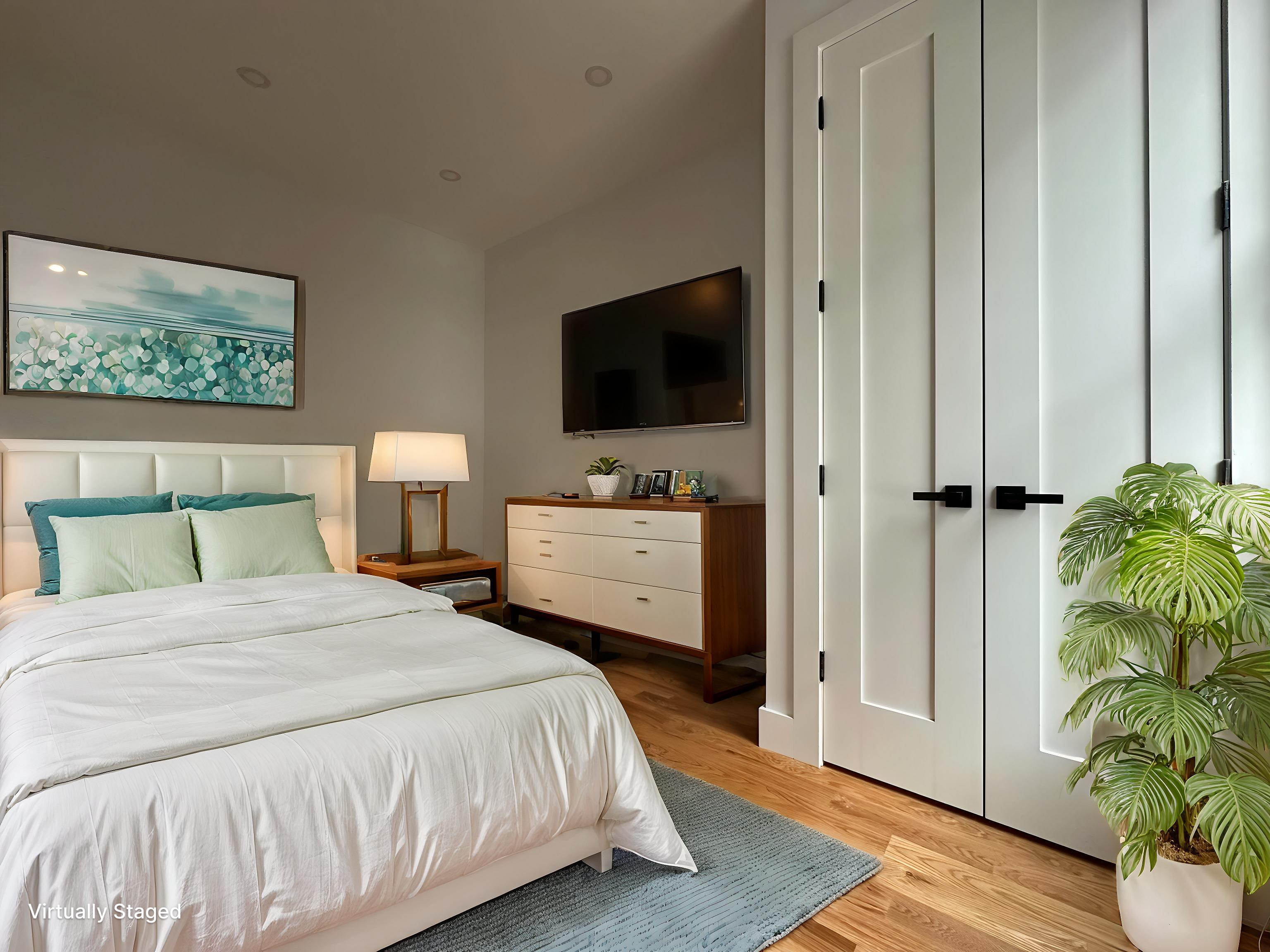 38-18 32nd Street, Unit 2 Queens, NY 11101 - Photo 2 of 8