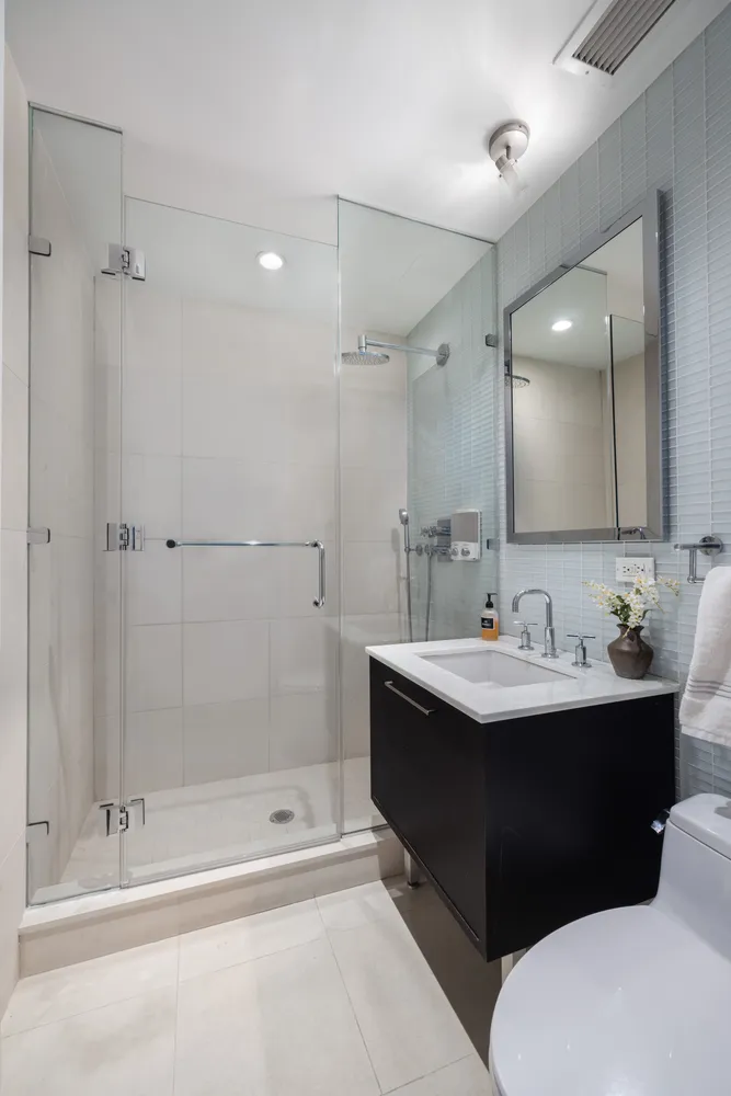 $1,995,000 | 27 West 19th Street, Unit 6 | Flatiron